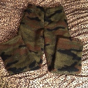 Top Drawer Heavy Fleece Camo Sweatpants